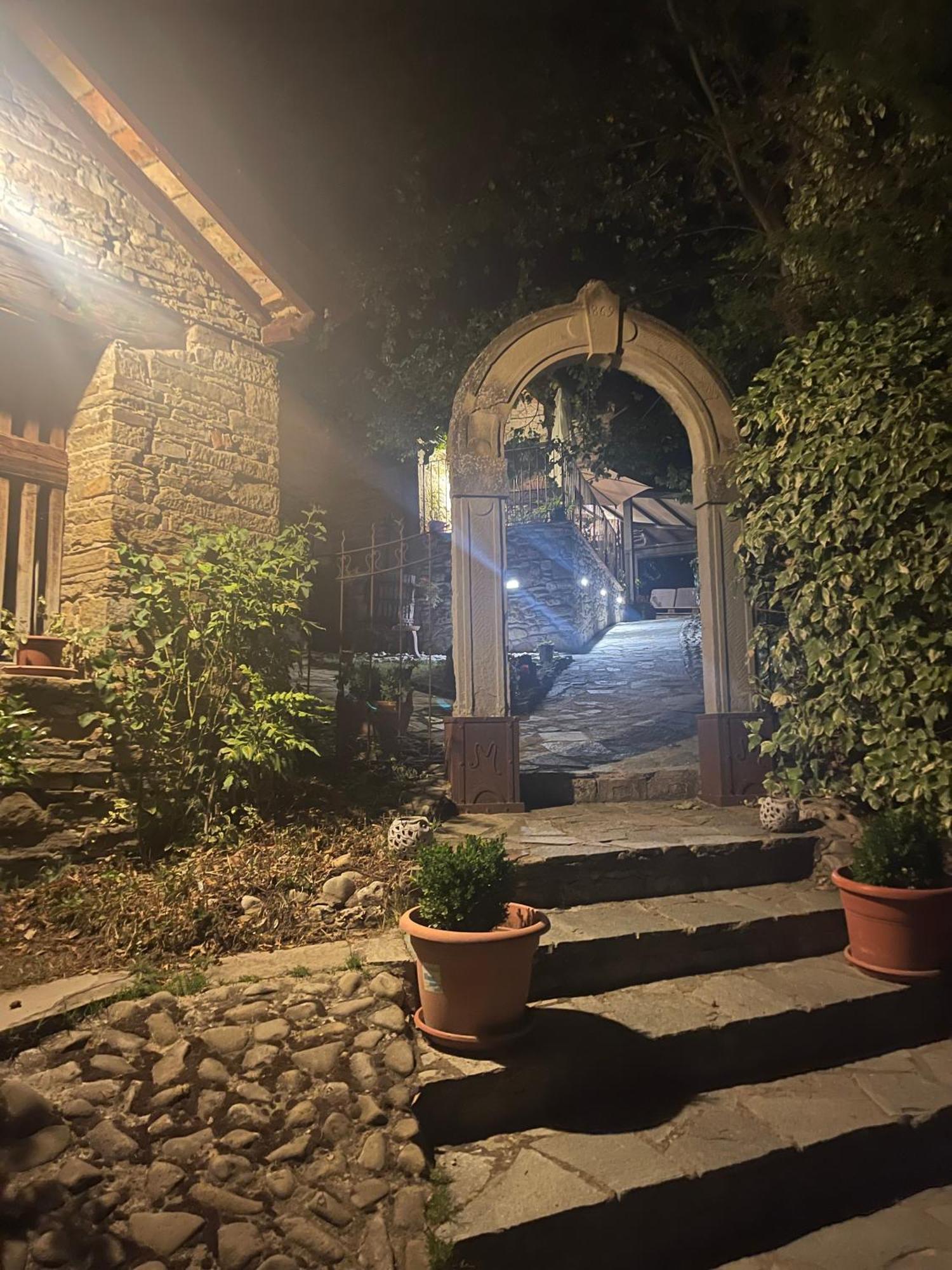 チッタ・ディ・カステッロ Il Borghetto Di Pedanaゲストハウス エクステリア 写真